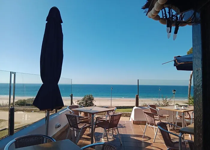 Levante קוניל דה לה פרונטרה